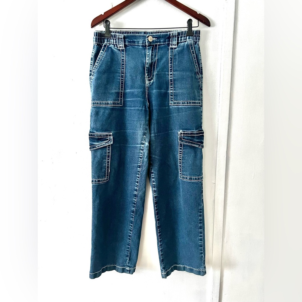 Stylish Blue Denim Cargo Jeans